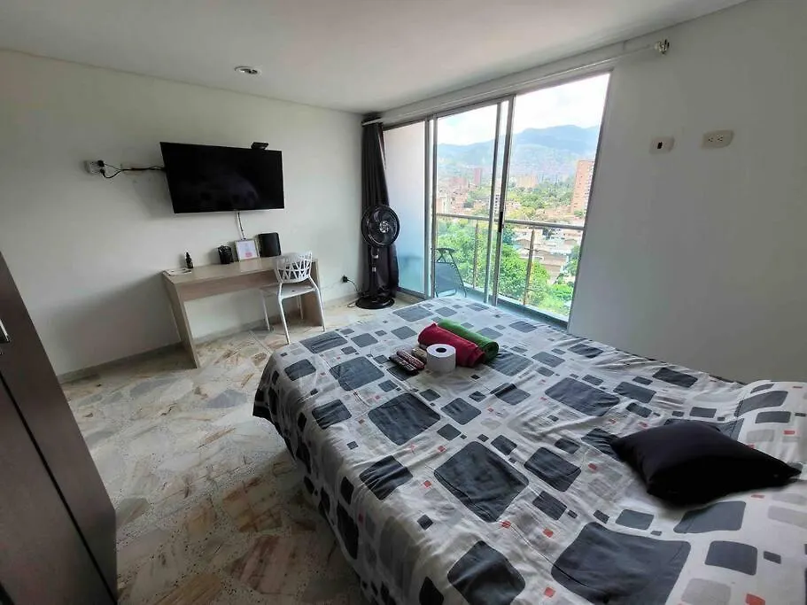 Apartamento Acogedor Barrio La Floresta מדיין 0*,
