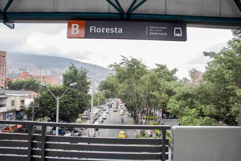 Apartamento Acogedor Barrio La Floresta מדיין